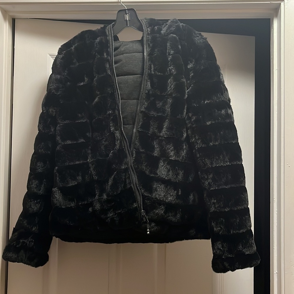 Soft Be Boundless Reversible Black Gray Faux Fur … - image 5
